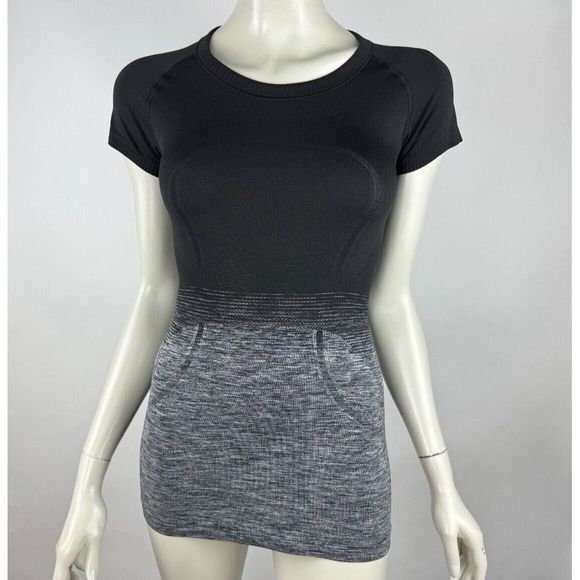 Lululemon Swiftly Tech Short Sleeve‎ Scoop Neck Tee Women 4 Ombre Black  Yoga - Picture 1 of 16